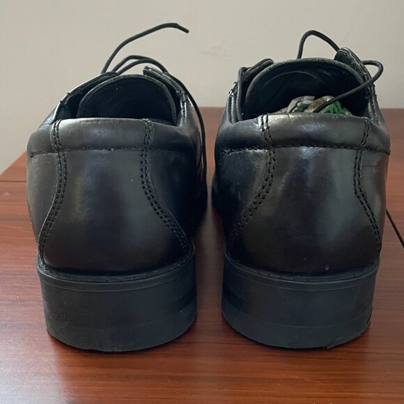 Men's Boulevard Club Black Dress Shoes - SIZE 7 - Worn only once - Picture 4 of 6
